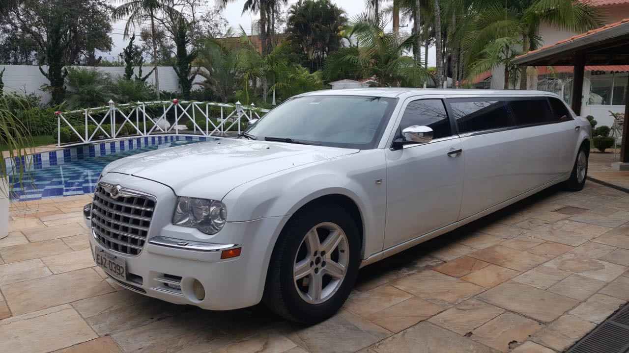 Aluguel de limousine para eventos corporativos