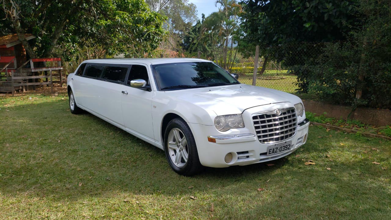 Aluguel de limousine para eventos corporativos
